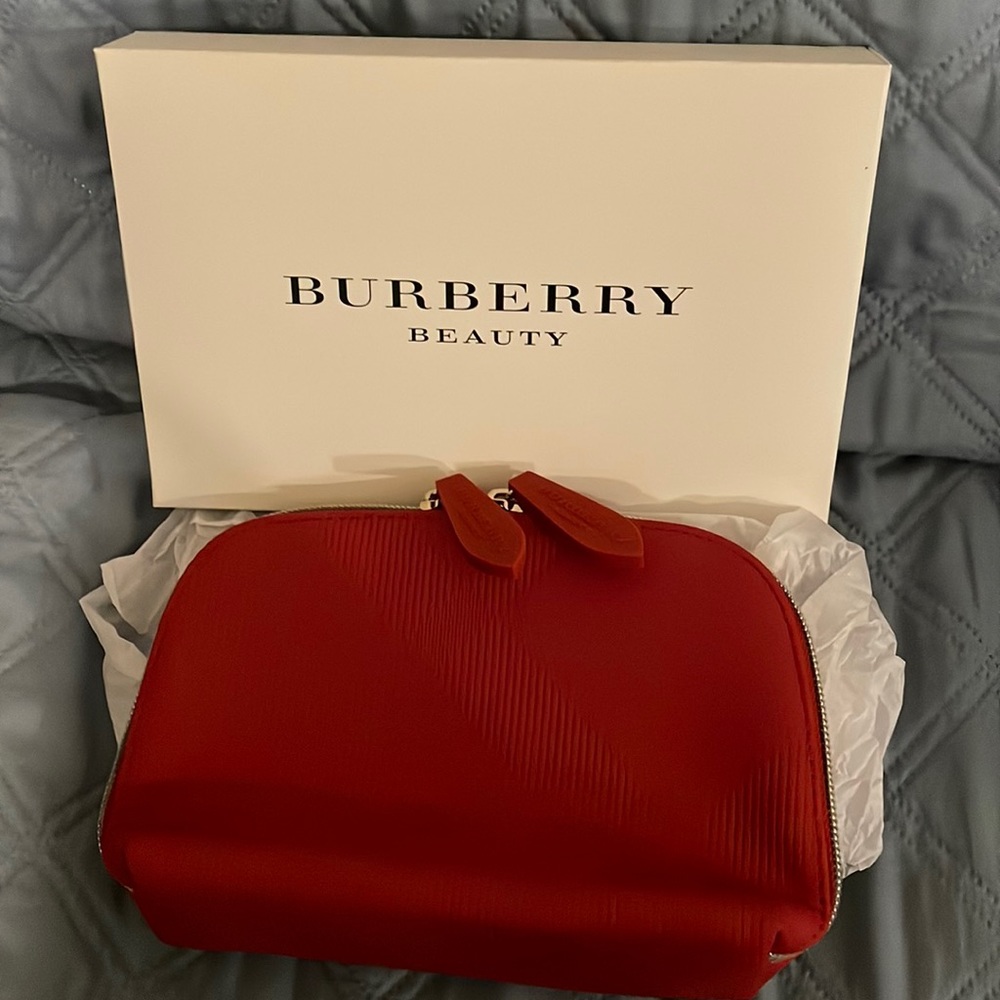 Brand new Burberry cosmetic pouch